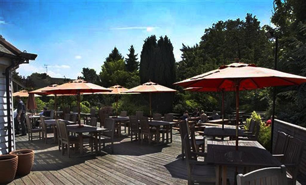The Riverside Inn Chelmsford Ngoại thất bức ảnh