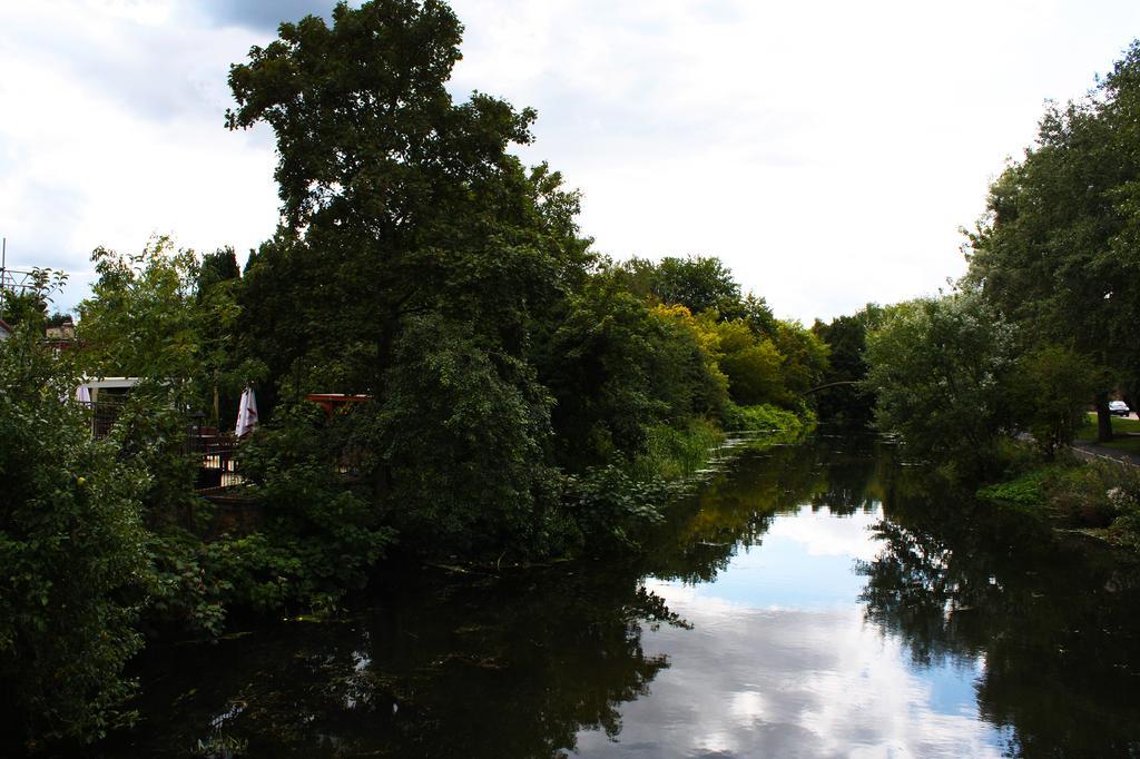 The Riverside Inn Chelmsford Phòng bức ảnh